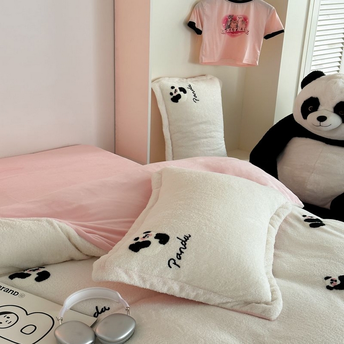 91家纺网 家纺一手货源 找家纺 （总）萝莉家纺 2023新款冬季加厚软绵绵的泰迪绒美丽绒毛巾绣牛奶绒四件套