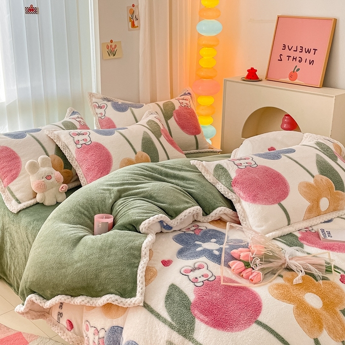 91家纺网 家纺一手货源 找家纺 川悦生活 2023新款立体雪花绒宽边四件套 宽边哈桑花-绿