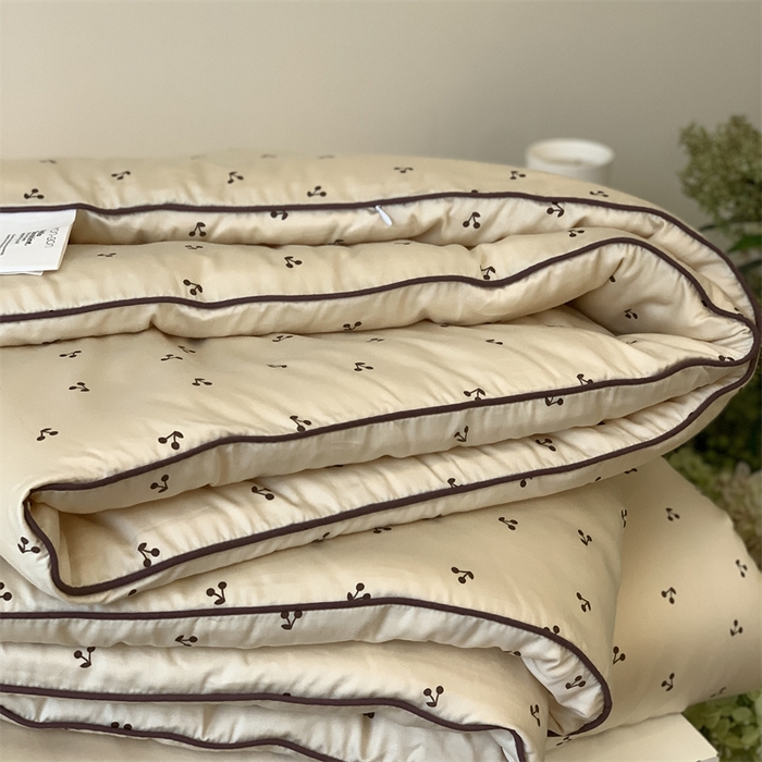 91家纺网 家纺一手货源 找家纺 汇庭 2023新款雅棉春秋被-实拍 麦芽