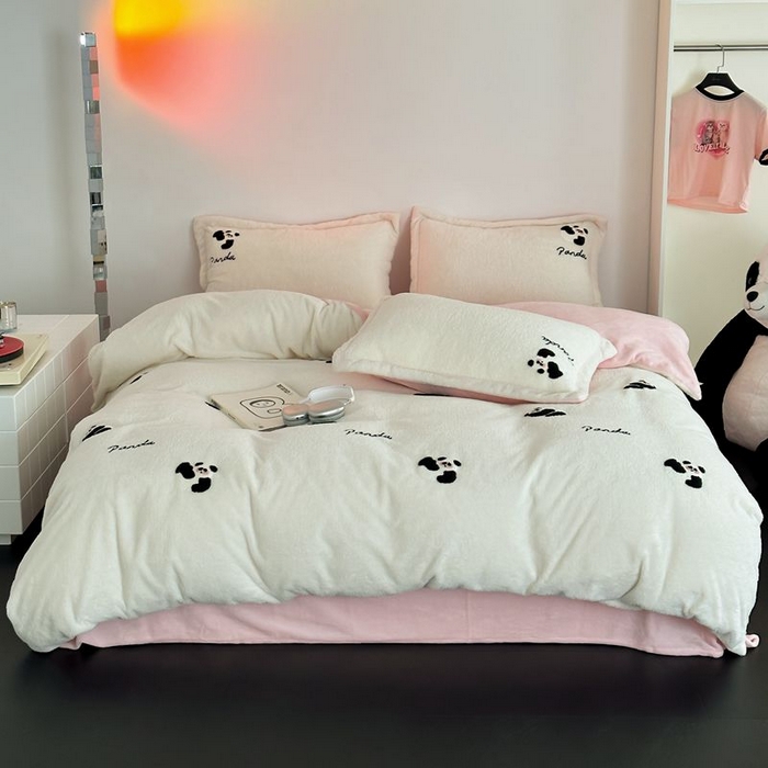 91家纺网 家纺一手货源 找家纺 （总）萝莉家纺 2023新款冬季加厚软绵绵的泰迪绒美丽绒毛巾绣牛奶绒四件套