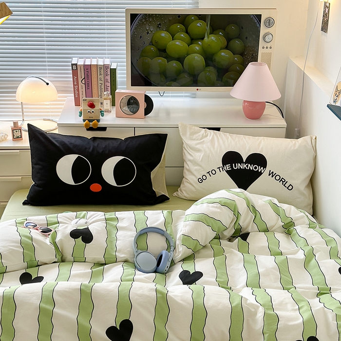 91家纺网 家纺一手货源 找家纺 昔可家纺 2023新款全棉大版数码枕套四件套 绿条爱心