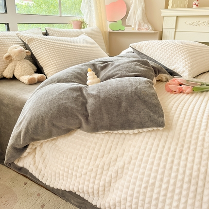 慕澄家纺 2024简约款剪花牛奶绒四件套 简约-白