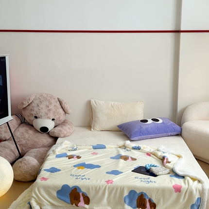 91家纺网 家纺一手货源 找家纺 桃喜 2024秋冬新品羊羔绒毛毯 贪睡熊