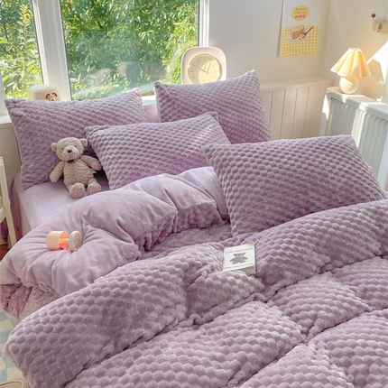 91家纺网 家纺一手货源 找家纺 （总）欧邦 爆款A类金龟绒提花豆豆绒牛奶绒单被套四件套