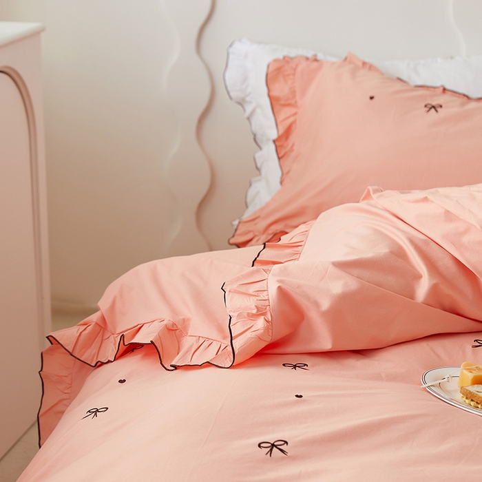 91家纺网 家纺一手货源 找家纺 梦可莱家居 2023新款韩版花边刺绣洛丽塔四件套 洛丽塔-浅玉色