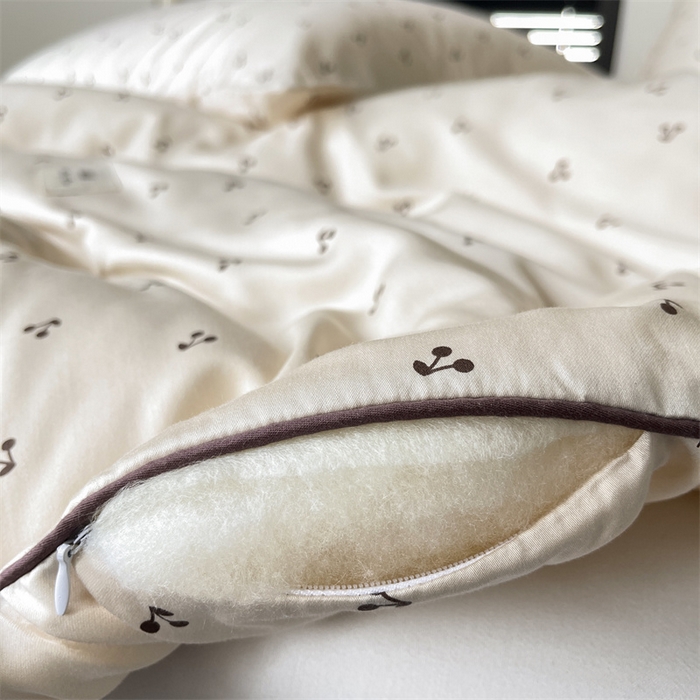 91家纺网 家纺一手货源 找家纺 汇庭 2023新款雅棉春秋被-棚拍 麦芽