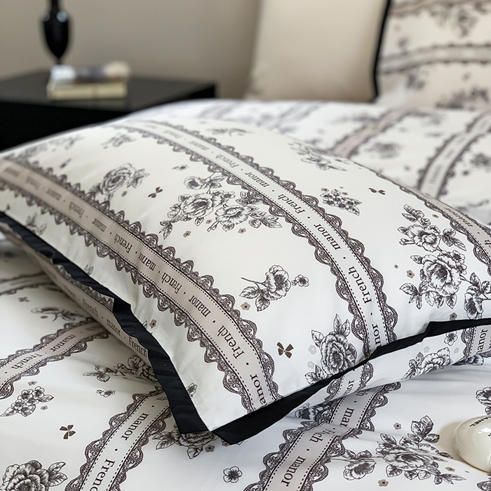 91家纺网 家纺一手货源 找家纺 昔可家纺 2023新款全棉复古风黑花边四件套（风格一） 暗夜巴黎