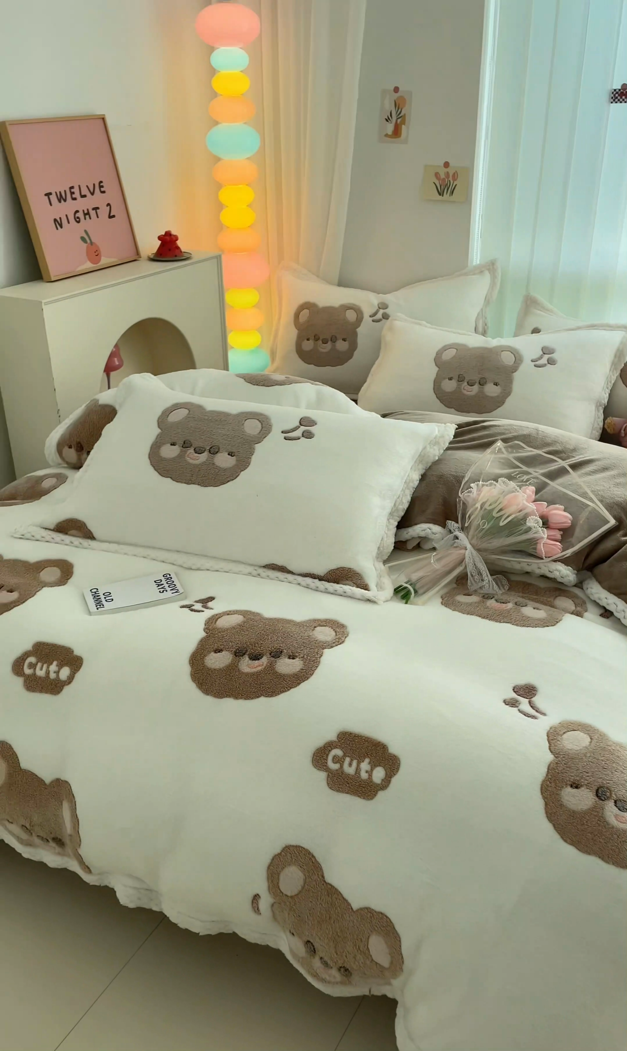 91家纺网 家纺一手货源 找家纺 川悦生活 2023新款立体雪花绒宽边四件套 宽边可爱熊仔