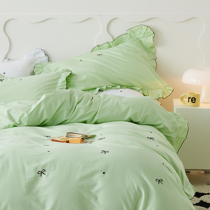 91家纺网 家纺一手货源 找家纺 梦可莱家居 2023新款韩版花边刺绣洛丽塔四件套 洛丽塔-浅绿色