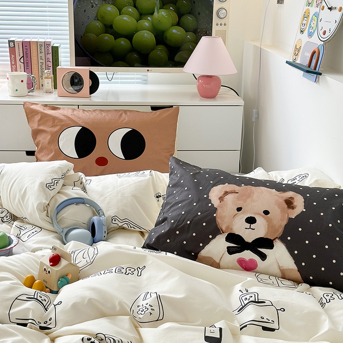 91家纺网 家纺一手货源 找家纺 昔可家纺 2023新款全棉大版数码枕套四件套 涂鸦早餐