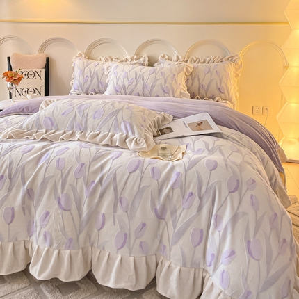 91家纺网 家纺一手货源 找家纺 （总）七七家纺 2025新款高克重雕花牛奶绒四件套-郁金香系列