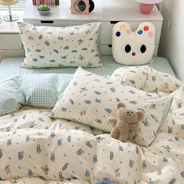 91家纺网 家纺一手货源 找家纺 昔可家纺 2023新款全棉卡通动物印花四件套 蓝色爱丽丝兔