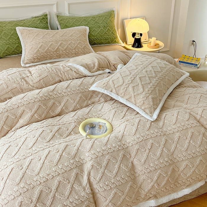 91家纺网 家纺一手货源 找家纺 贝拉梦 2023高克重加厚塔芙绒牛奶绒四件套单品 塔芙绒-燕麦