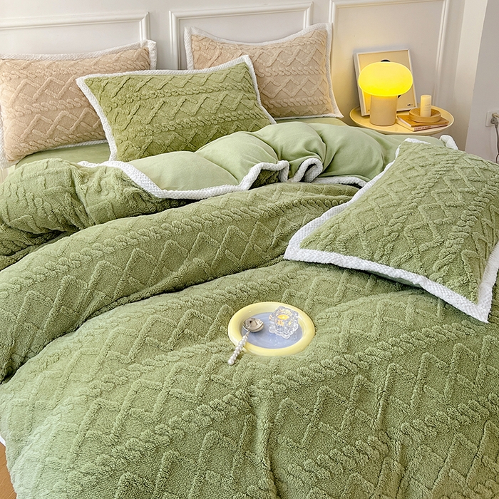 91家纺网 家纺一手货源 找家纺 贝拉梦 2023高克重加厚塔芙绒牛奶绒四件套单品 塔芙绒-抹茶