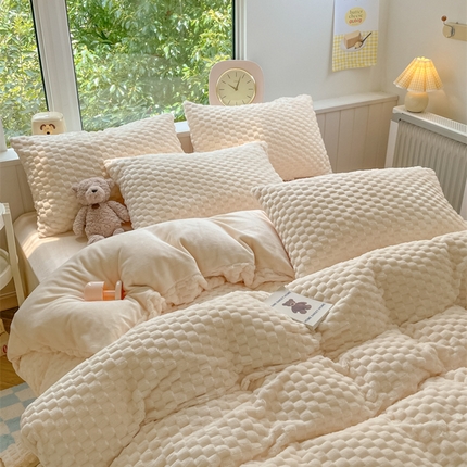 91家纺网 家纺一手货源 找家纺 （总）欧邦 爆款A类金龟绒提花豆豆绒牛奶绒单被套四件套