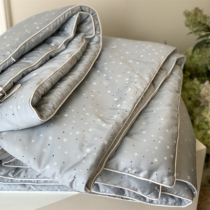 91家纺网 家纺一手货源 找家纺 汇庭 2023新款雅棉春秋被-实拍 星月