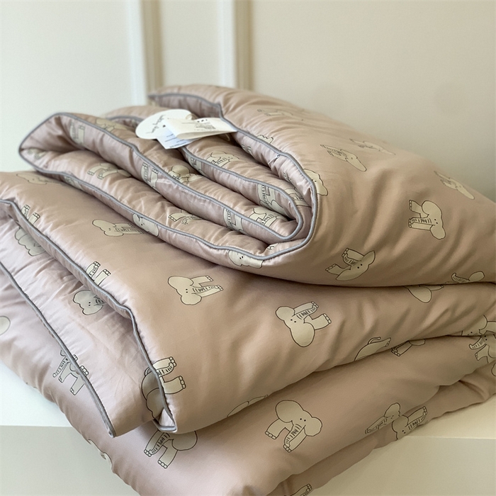 91家纺网 家纺一手货源 找家纺 汇庭 2023新款雅棉春秋被-实拍 多多象粉