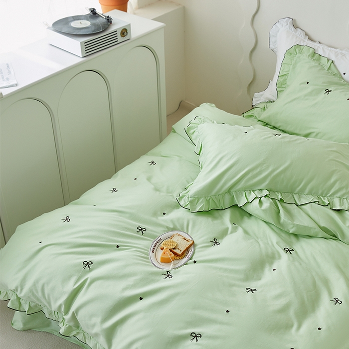 91家纺网 家纺一手货源 找家纺 梦可莱家居 2023新款韩版花边刺绣洛丽塔四件套 洛丽塔-浅绿色