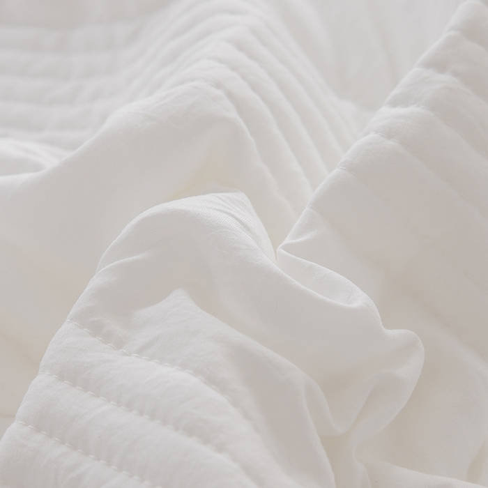 91家纺网 家纺一手货源 找家纺 紫碧螺家纺 2023新款四季棉夹棉系列夏被款 白