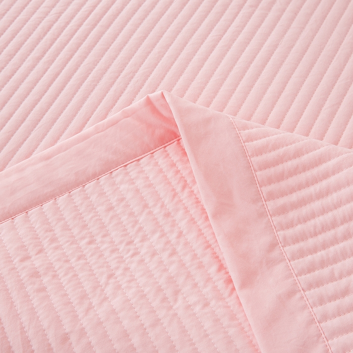 91家纺网 家纺一手货源 找家纺 （总）紫碧螺家纺 2023新款新款四季棉夹棉系列床盖款