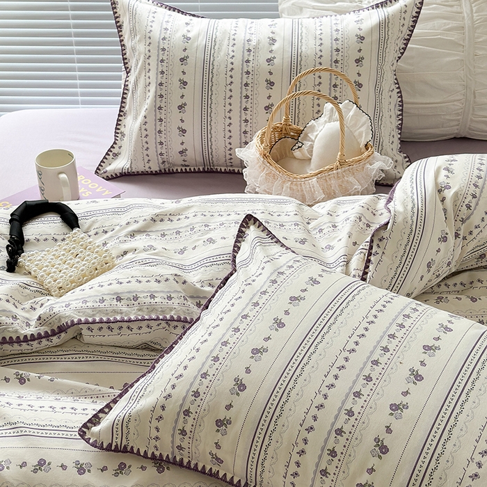 91家纺网 家纺一手货源 找家纺 2023新款全棉印花贝壳三角针四件套 紫色小玫瑰花