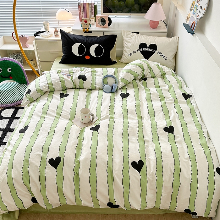 91家纺网 家纺一手货源 找家纺 昔可家纺 2023新款全棉大版数码枕套四件套 绿条爱心