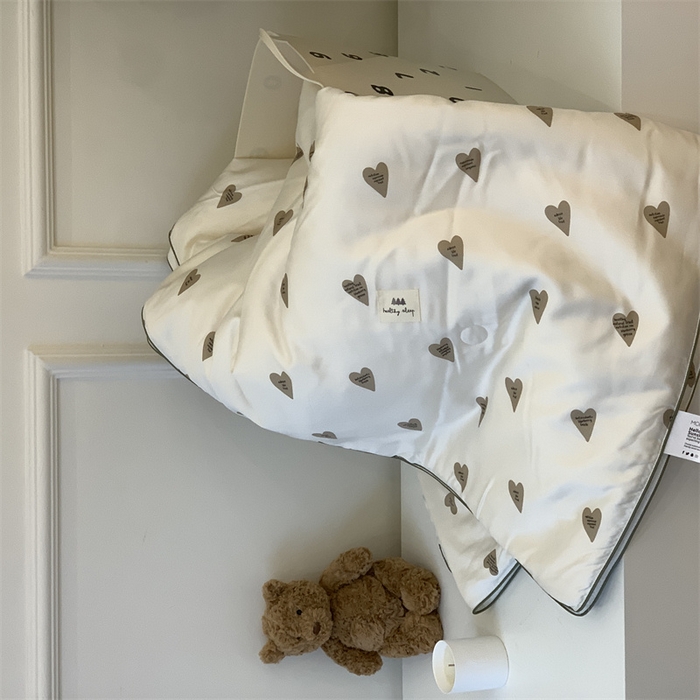 91家纺网 家纺一手货源 找家纺 汇庭 2023雅棉2.0夏被 摩卡爱心