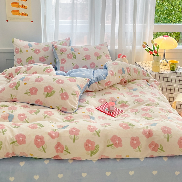 91家纺网 家纺一手货源 找家纺 桃子 2023新款ins小清新韩系可爱卡通奶油兔子加厚牛奶绒系列四件套详情第三批 绒-菲菲花园