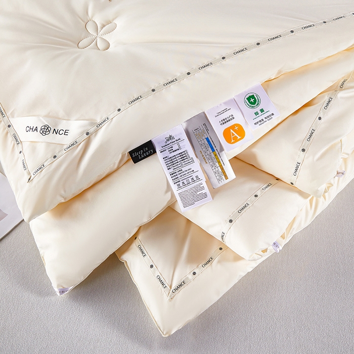 91家纺网 家纺一手货源 找家纺 （总）丽卡家纺  2023新款蚕丝棉被子被芯-完美演绎