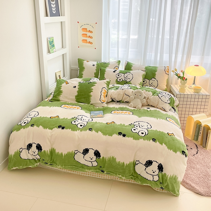 91家纺网 家纺一手货源 找家纺 桃子 2023新款ins小清新韩系可爱卡通奶油兔子加厚牛奶绒系列四件套详情第三批 绒-呆萌绿小狗