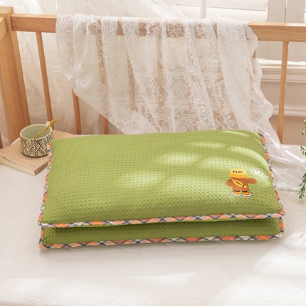 91家纺网 家纺一手货源 找家纺 织布人 2023新款枕芯可拆洗全棉华夫格儿童学生枕头刺绣枕套+枕芯 同学你好-果绿