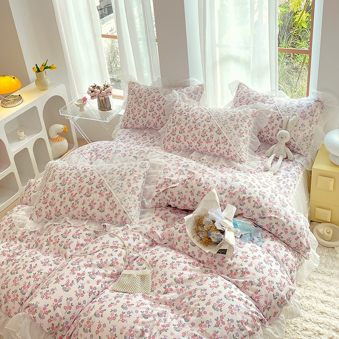 91家纺网 家纺一手货源 找家纺 罗艺轩家纺2024新款全棉蕾丝夹棉床裙忆江南系列-四件套 忆江南~摇曳花开