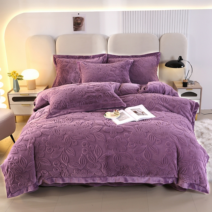 91家纺网 家纺一手货源 找家纺 代芙 2024新款高克重电商直播爆款11斤提花兔毛绒牛奶绒四件套 清雅-紫