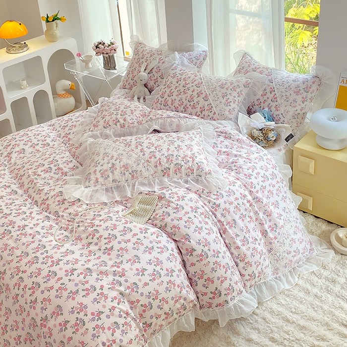 91家纺网 家纺一手货源 找家纺 罗艺轩家纺2024新款全棉蕾丝夹棉床裙忆江南系列-四件套 忆江南~摇曳花开