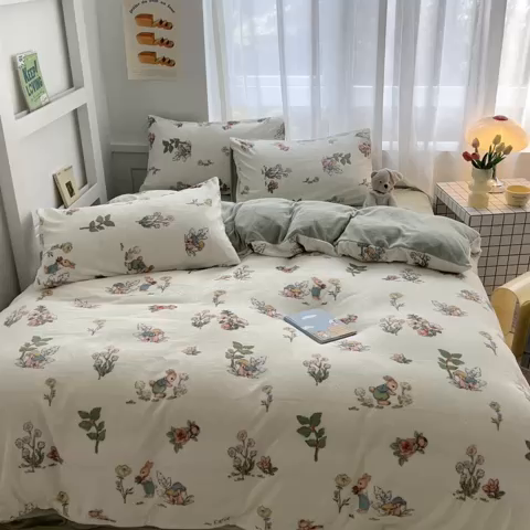 91家纺网 家纺一手货源 找家纺 桃子 2023新款ins小清新韩系可爱卡通奶油兔子加厚牛奶绒系列四件套详情第三批 绒-可妮乐园