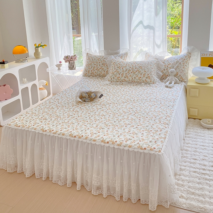 91家纺网 家纺一手货源 找家纺 罗艺轩家纺2024新款全棉蕾丝夹棉床裙忆江南系列-床裙三件套 忆江南~花千朵