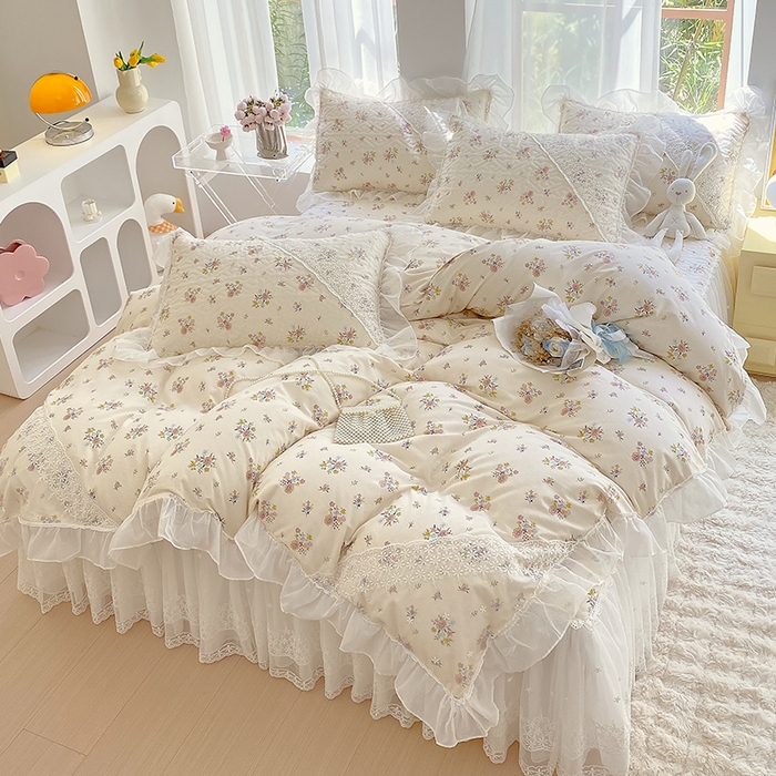 91家纺网 家纺一手货源 找家纺 罗艺轩家纺2024新款全棉蕾丝夹棉床裙忆江南系列-四件套 忆江南~清韵幽香