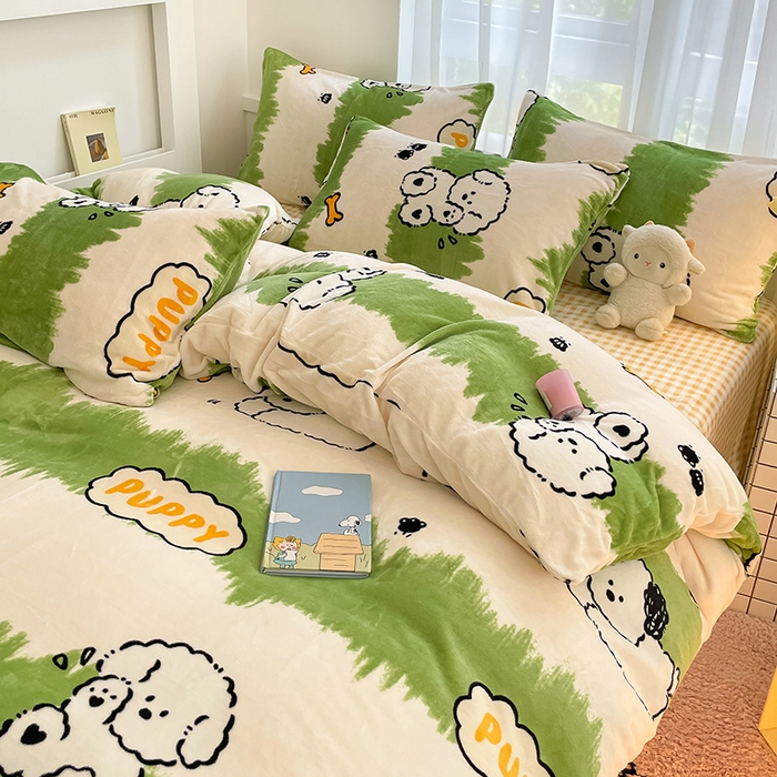 91家纺网 家纺一手货源 找家纺 桃子 2023新款ins小清新韩系可爱卡通奶油兔子加厚牛奶绒系列四件套详情第三批 绒-呆萌绿小狗