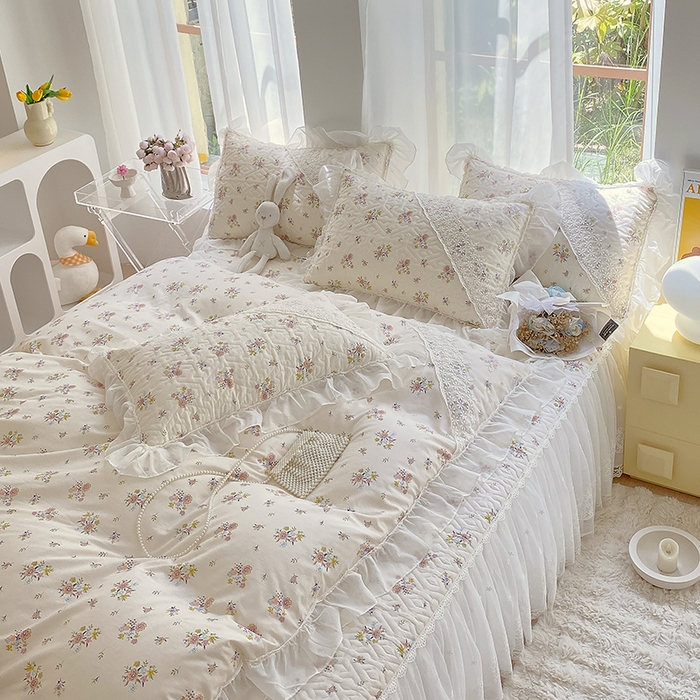 91家纺网 家纺一手货源 找家纺 罗艺轩家纺2024新款全棉蕾丝夹棉床裙忆江南系列-四件套 忆江南~清韵幽香