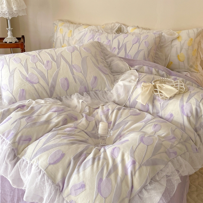 91家纺网 家纺一手货源 找家纺 玛奇朵2023新款秋冬新品5D立体雕花牛奶绒四件套 郁金香-紫