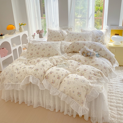 91家纺网 家纺一手货源 找家纺 罗艺轩家纺2024新款全棉蕾丝夹棉床裙忆江南系列-四件套 忆江南~清韵幽香