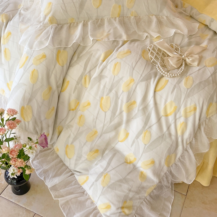 91家纺网 家纺一手货源 找家纺 玛奇朵2023新款秋冬新品5D立体雕花牛奶绒四件套 郁金香-黄