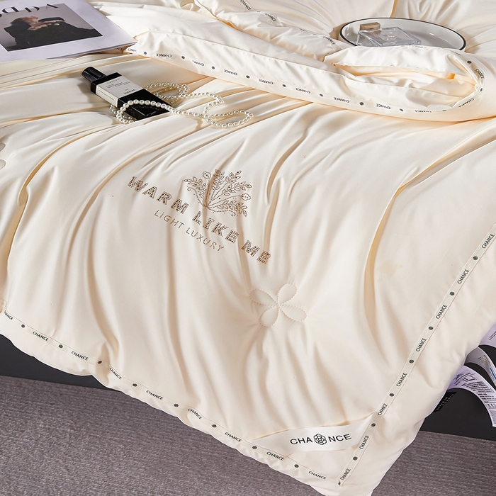 91家纺网 家纺一手货源 找家纺 （总）丽卡家纺  2023新款蚕丝棉被子被芯-完美演绎