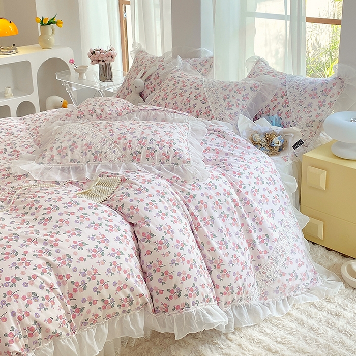 91家纺网 家纺一手货源 找家纺 罗艺轩家纺2024新款全棉蕾丝夹棉床裙忆江南系列-四件套 忆江南~摇曳花开