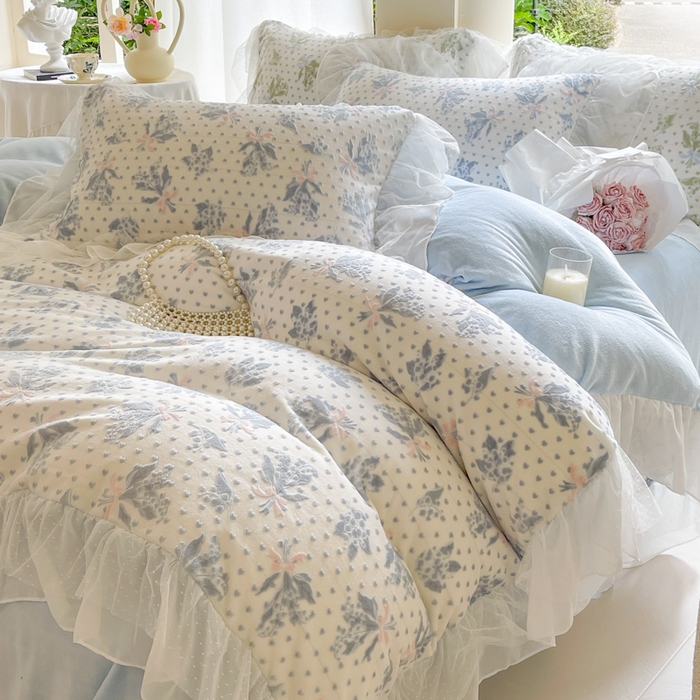 91家纺网 家纺一手货源 找家纺 玛奇朵2023新款秋冬新品5D立体雕花牛奶绒四件套 温妮-蓝