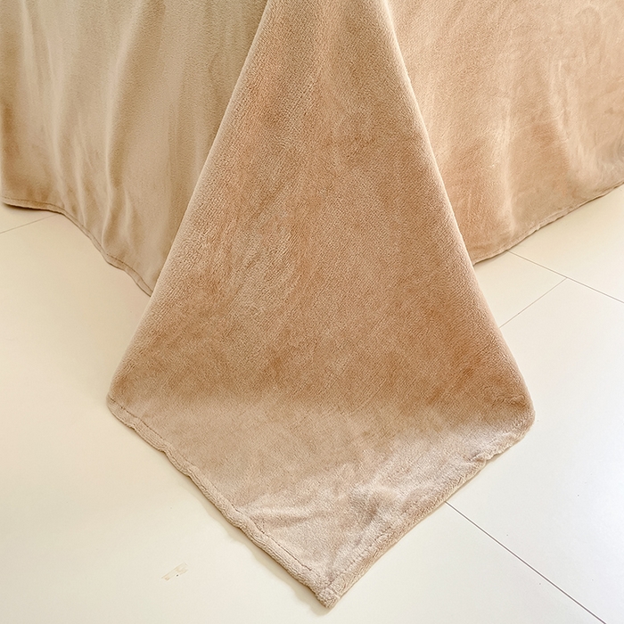 91家纺网 家纺一手货源 找家纺 桃子 2023新款ins小清新韩系可爱卡通奶油兔子加厚牛奶绒系列四件套详情第三批 绒-口袋萌宠