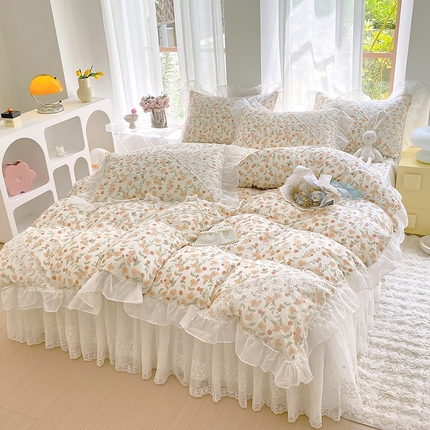 91家纺网 家纺一手货源 找家纺 罗艺轩家纺2024新款全棉蕾丝夹棉床裙忆江南系列-四件套 忆江南~花千朵