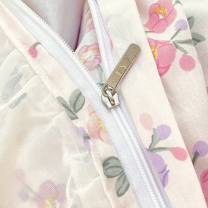 91家纺网 家纺一手货源 找家纺 罗艺轩家纺2024新款全棉蕾丝夹棉床裙忆江南系列-四件套 忆江南~摇曳花开