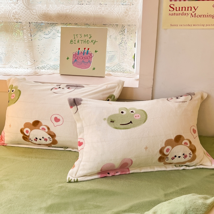 91家纺网 家纺一手货源 找家纺 柒月家居 2023新款小清新法莱绒四件套 动物世界