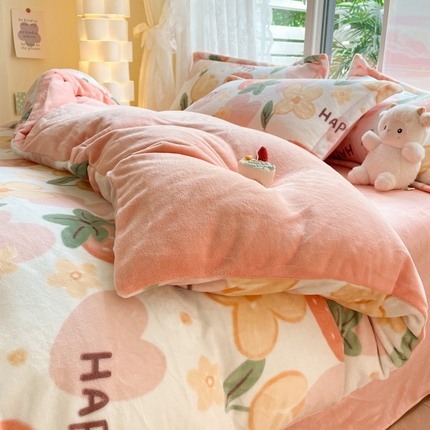 91家纺网 家纺一手货源 找家纺 （总）暮思家居 2023新款高克重小清新牛奶绒四件套